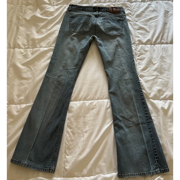 l.e.i. Women's Junior Flared Leg Low Rise Jeans Size 9 Faded Denim Y2K - Picture 8 of 11